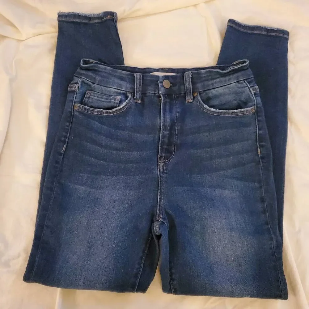 EUC Mica Los Angeles highrise ankle skinny jeans Size 28